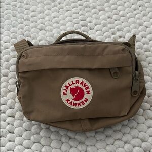 Kånken Brown Crossbody Bag